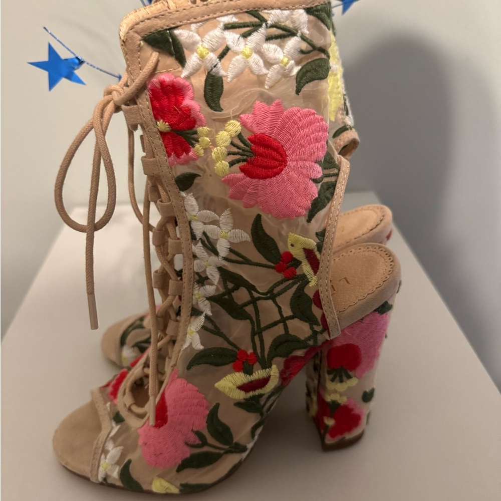 Floral Lace-Up Heels - Multicolor